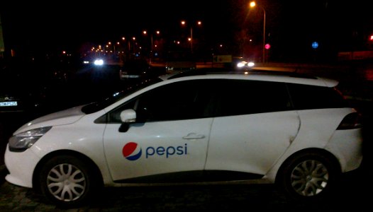 Samochód handlowca tomaszowskiej fabryki koncernu PepsiCo EN The canvasser's car of the factory PepsiCo from Tomaszow Mazowiecki, Poland