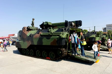 ROCMC AAVR-7A1 (Recovery) Display at Navy Fleet Command Ground Left Rear View 20141123