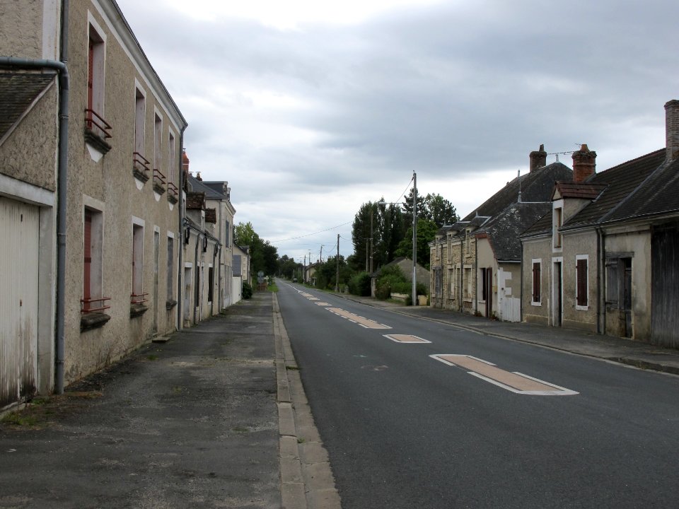 Route de Saint-Gaultier, Meobecq, France