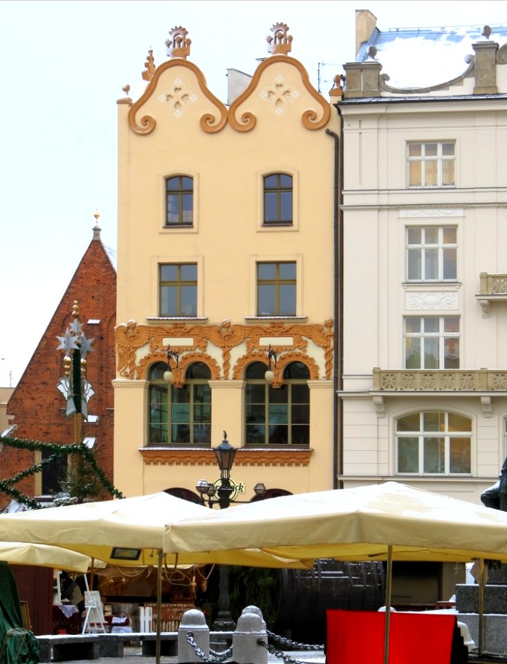 Rynek Główny 4-5 Kraków 01