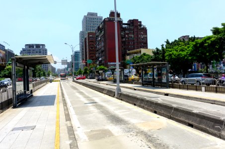 South View of Section 1, Xinshen South Road from Former Guang Hua Market Site 20160728