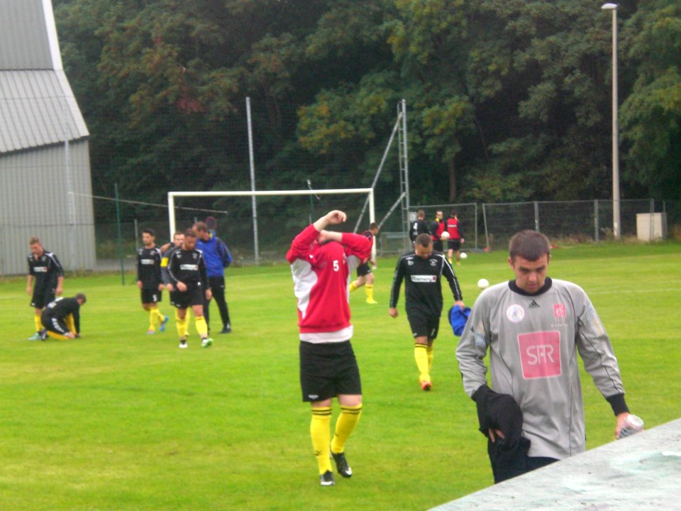 Stade Henin - US Courcelles (23-08-2015) 5