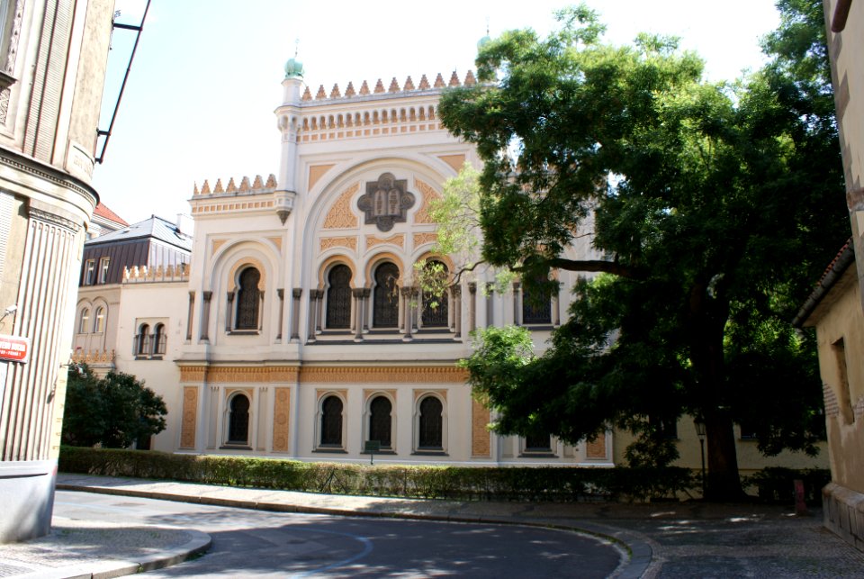 Spanish Synagogue in Prague 01