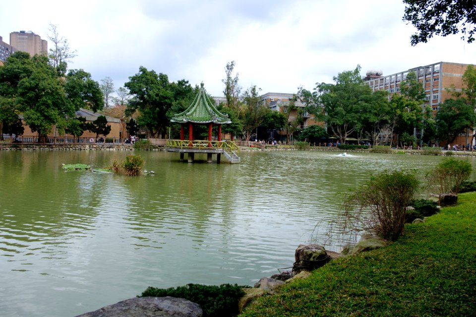 Southeast View of Drunken Moon Lake 20170205Fa