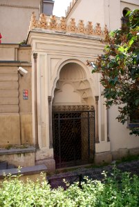 Spanish Synagogue in Prague detail