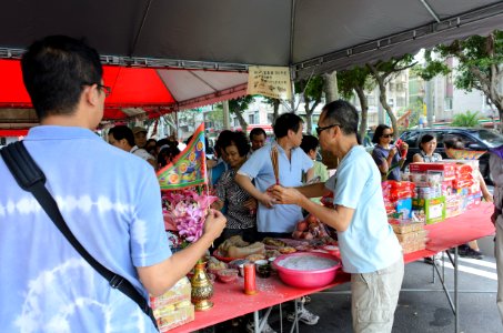 Staff Collecting Incense from Neighbors after Ghost Festivial 20150822