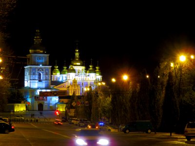 St. Michael's Golden-Domed Monastery in Kiev 04 photo