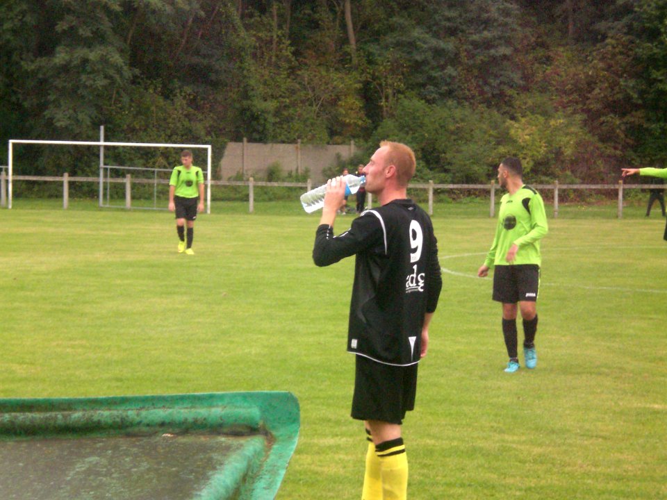 Stade Henin - US Courcelles (23-08-2015) 14