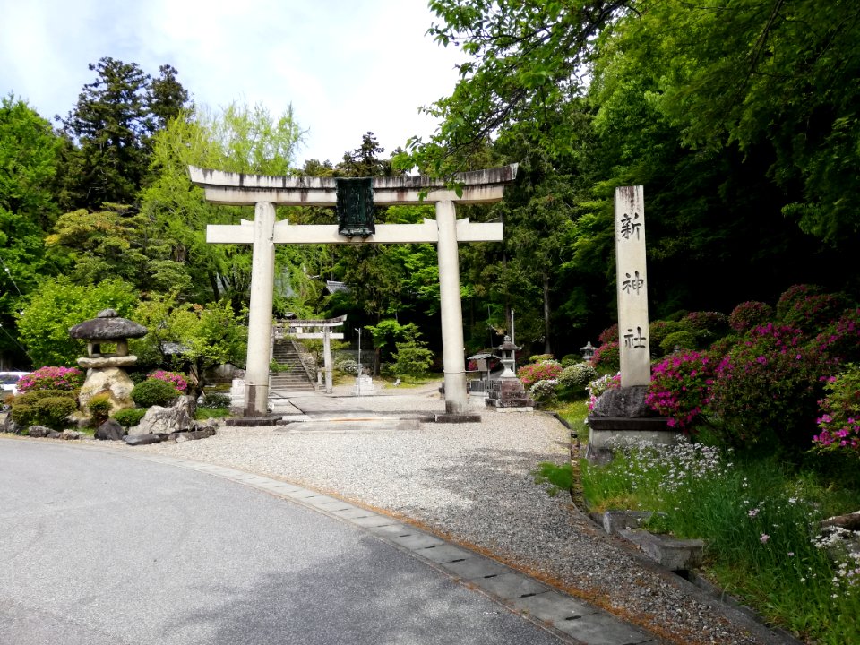 Shin Shrine 20210427 01