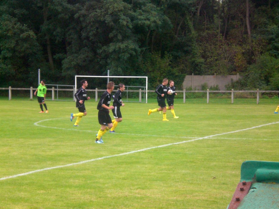 Stade Henin - US Courcelles (23-08-2015) 11