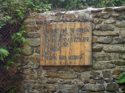 Slavosovsky tunel eastern portal plaque