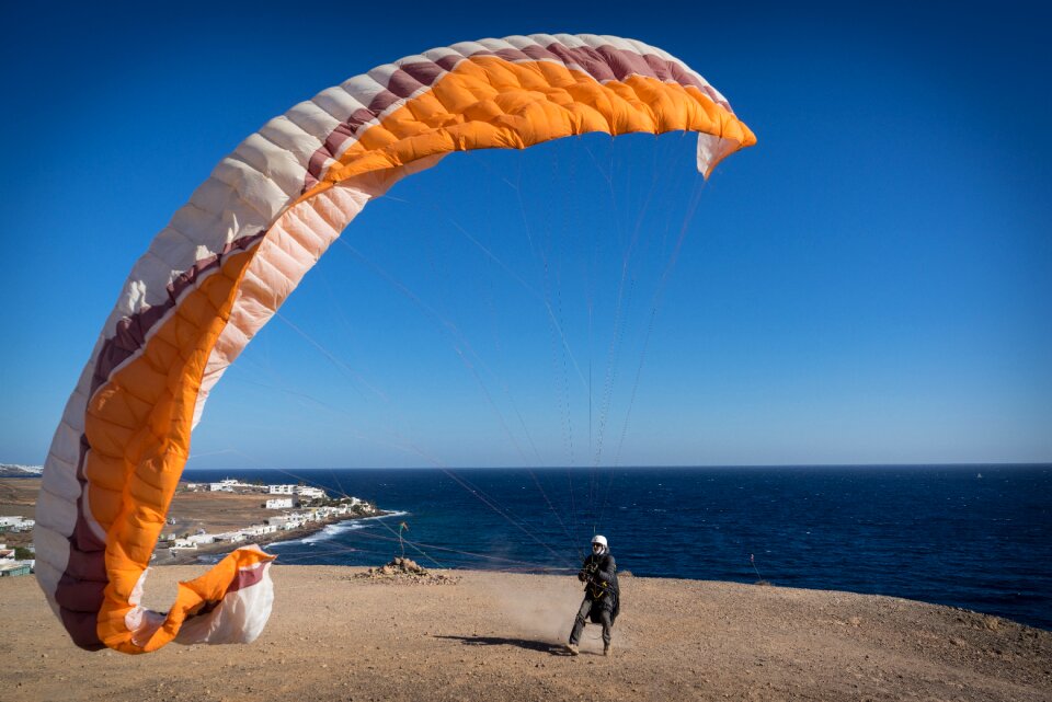 Travel beach paragliding