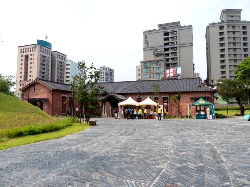 Shuxin Hall before Event 20140705b