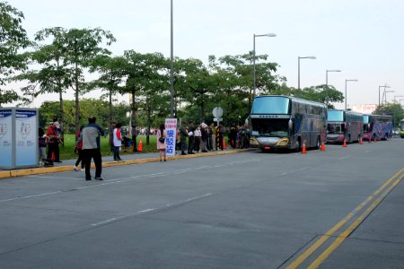 Shuttle Buses Stop of 2016 CCK AFB Open Day in THSR Taichung Station 20161126