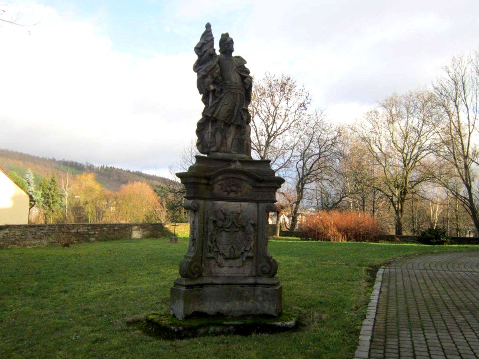 Socha svatého Floriana u kostela v Malé Skalici (Q66226158)