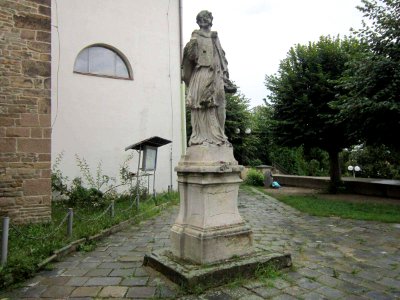 Socha svatého Jana Nepomuckého u kostela v Rosicích (Q38092033)
