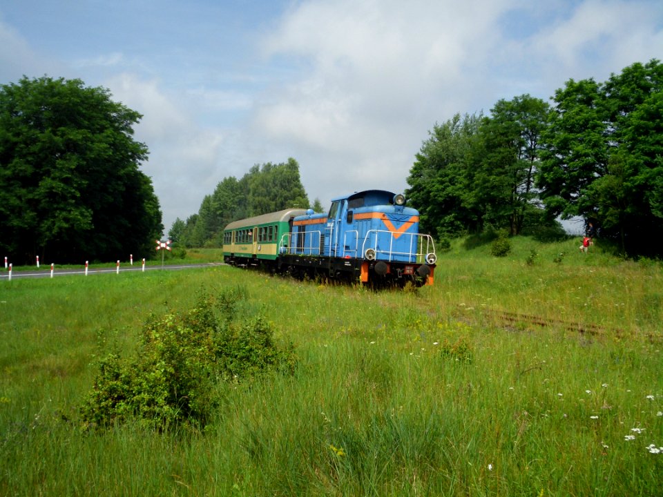 SM42 outside Urad crosses road 29