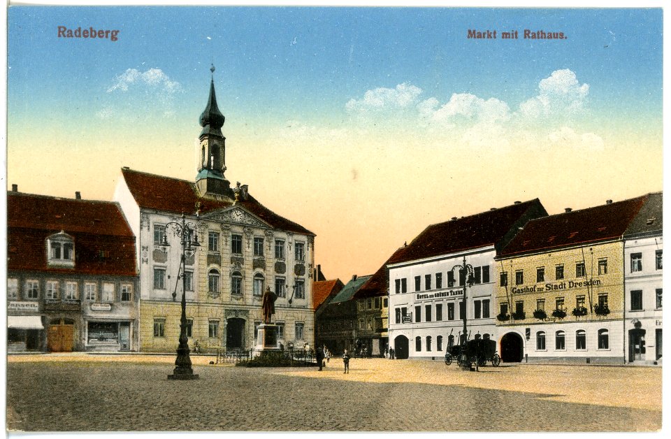20132-Radeberg-1916-Markt mit Rathaus-Brück & Sohn Kunstverlag