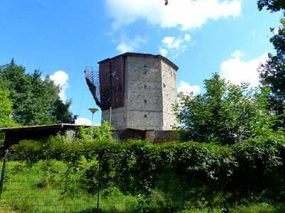Climb old water tower climbing plant