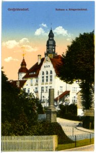 20716-Großröhrsdorf-1917-Rathaus und Kriegerdenkmal-Brück & Sohn Kunstverlag