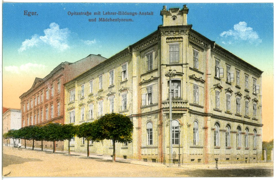 19957-Eger-1915-Opitzstraße, Lehrer-Bildungsanstalt, Mädchenlyzeun-Brück & Sohn Kunstverlag