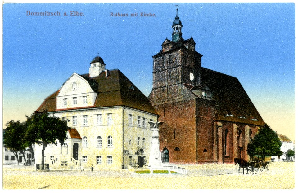 20248-Dommitzsch-1916-Rathaus mit Kirche-Brück & Sohn Kunstverlag