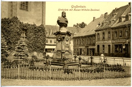 19150-Großenhain-1915-Kirchplatz und Kaiser-Wilhelm-Denkmal-Brück & Sohn Kunstverlag