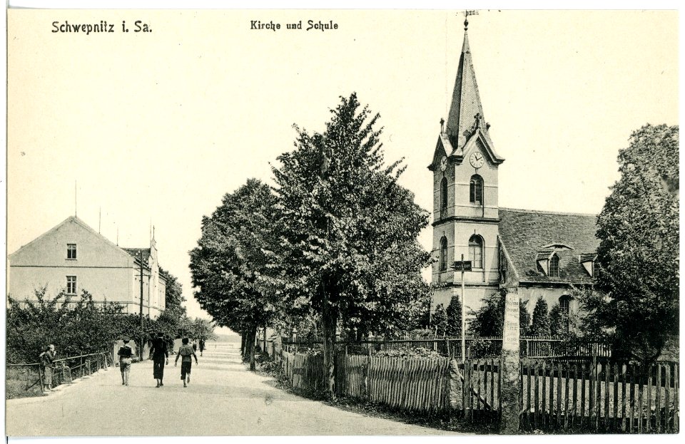 19585-Schwepnitz-1915-Kirche und Schule-Brück & Sohn Kunstverlag