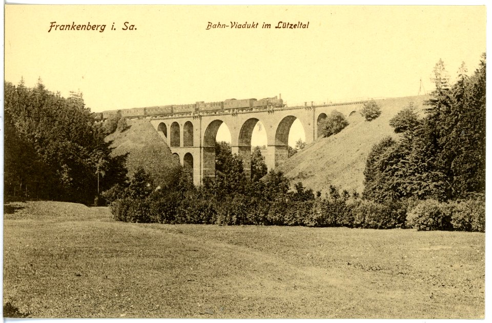 19435-Frankenberg-1915-Bahnviadukt mit Personenzug im Lützeltal-Brück & Sohn Kunstverlag