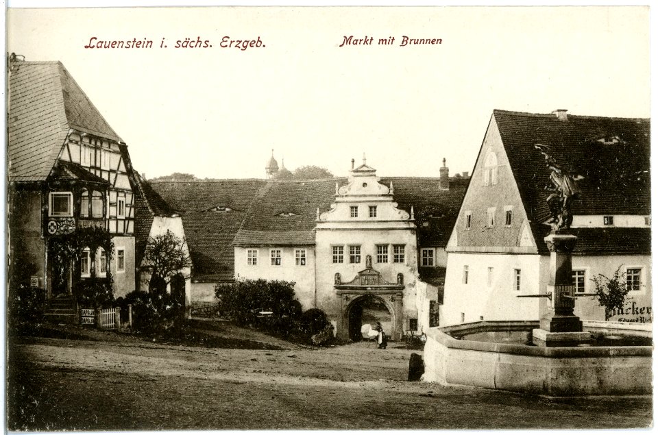 19017-Lauenstein-1915-Markt mit Brunnen-Brück & Sohn Kunstverlag