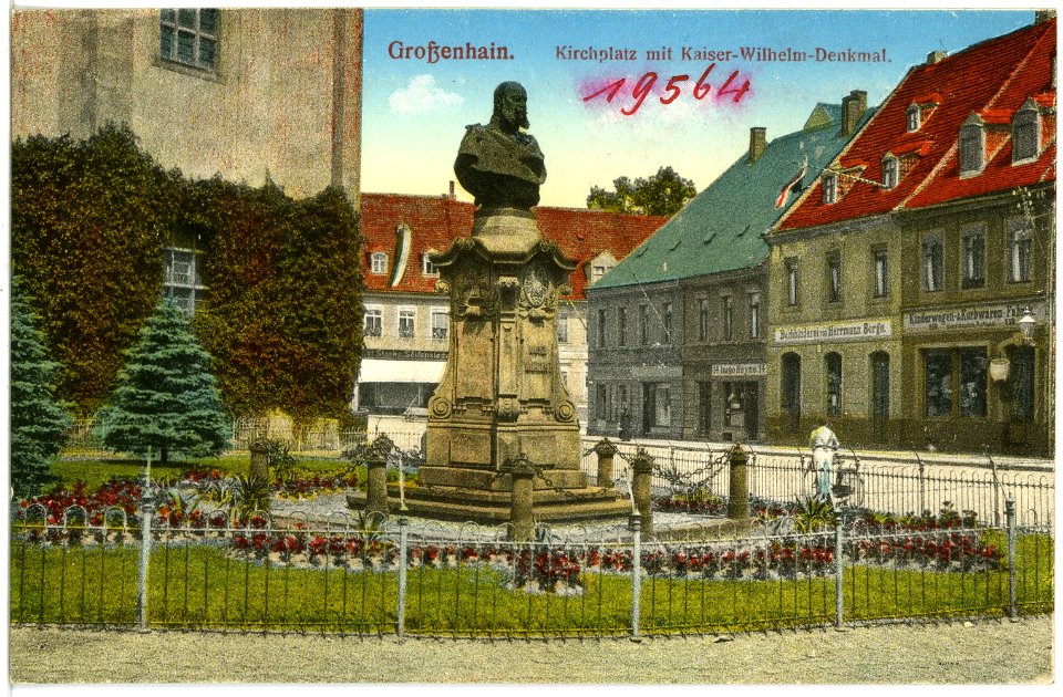 19564-Großenhain-1915-Kirchplatz mit Kaiser-Wilhelm-Denkmal-Brück & Sohn Kunstverlag