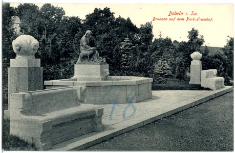 19204-Döbeln-1915-Brunnen auf dem Parkfriedhof-Brück & Sohn Kunstverlag