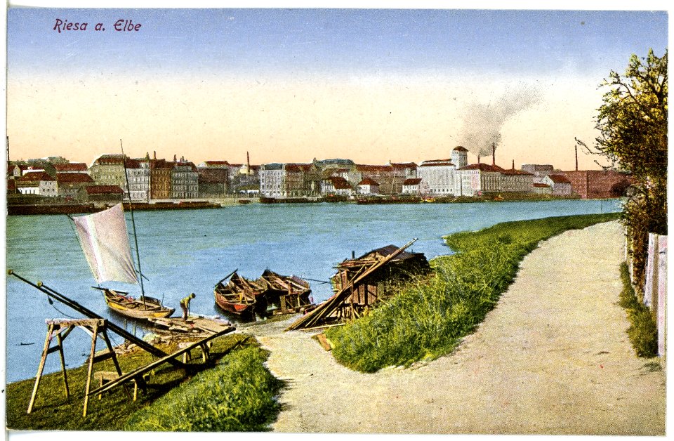 21575-Riesa-1920-Blick über die Elbe nach Riesa-Brück & Sohn Kunstverlag