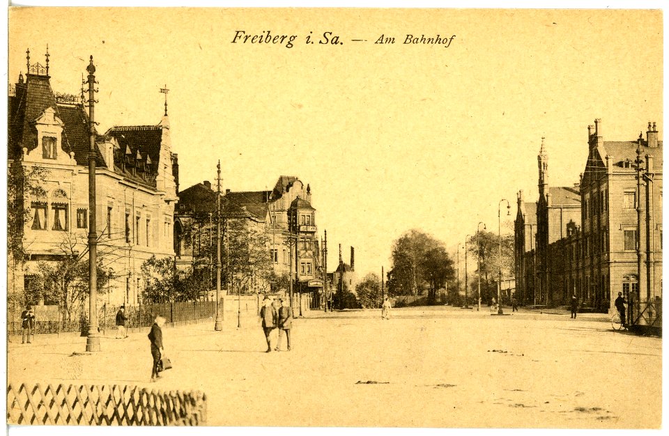 21607-Freiberg-1920-Am Bahnhof-Brück & Sohn Kunstverlag