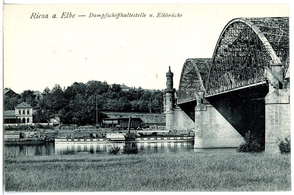 21741-Riesa-1920-Dampfschiffhaltestelle mit Dampfer-Brück & Sohn Kunstverlag