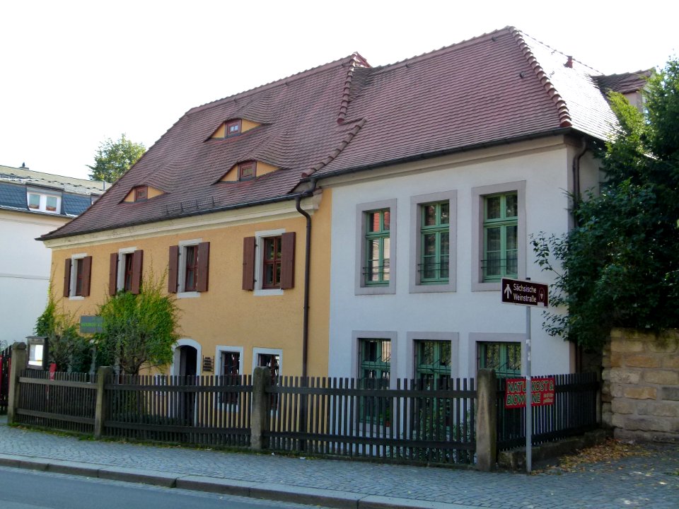 Alte Schule Pillnitzer Landstraße 8 in Loschwitz
