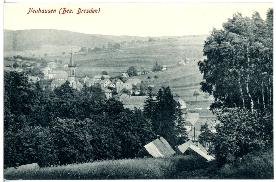 21129-Neuhausen-1919-Blick auf Neuhausen-Brück & Sohn Kunstverlag