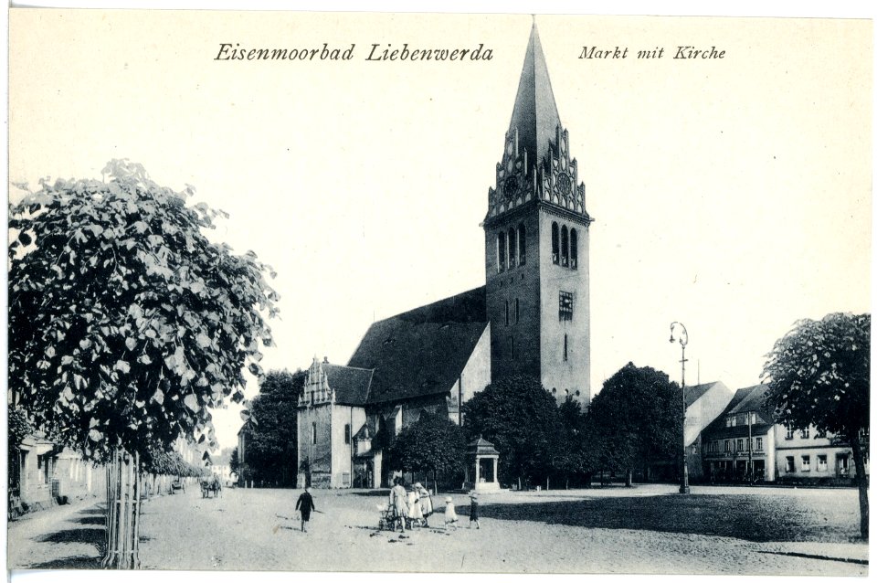 20832-Liebenwerda-1918-Markt mit Kirche-Brück & Sohn Kunstverlag