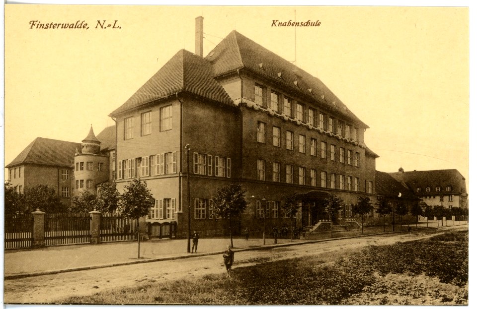 20928-Finsterwalde-1918-Knabenschule-Brück & Sohn Kunstverlag