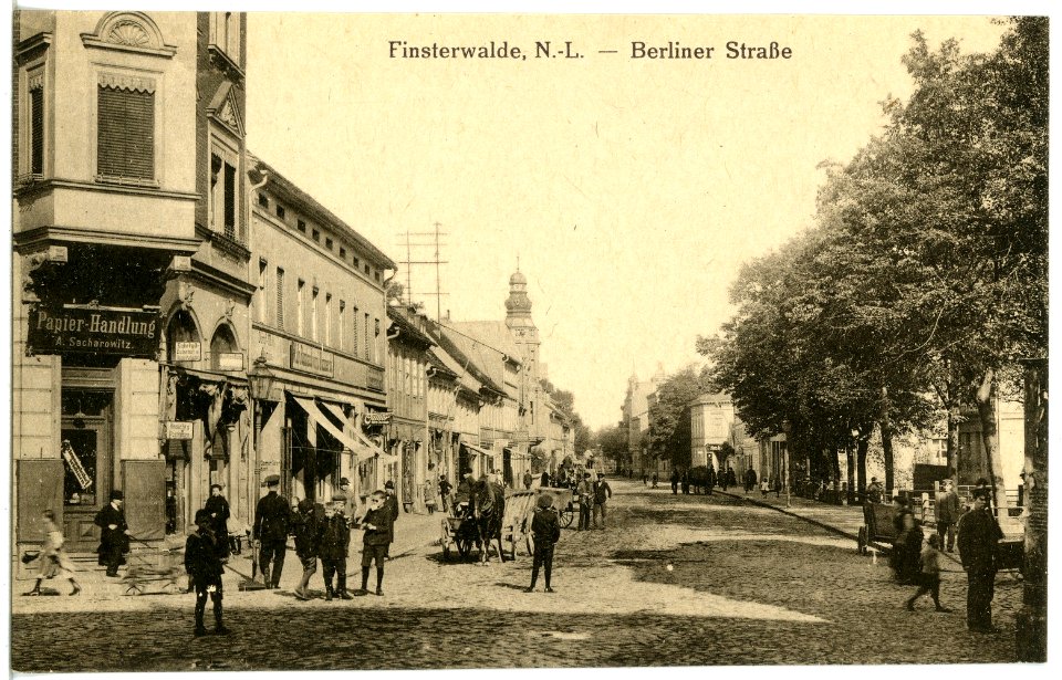 20693-Finsterwalde-1917-Berliner Straße-Brück & Sohn Kunstverlag