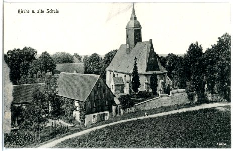 20600-Dittmannsdorf-1917-Kirche und alte Schule-Brück & Sohn Kunstverlag