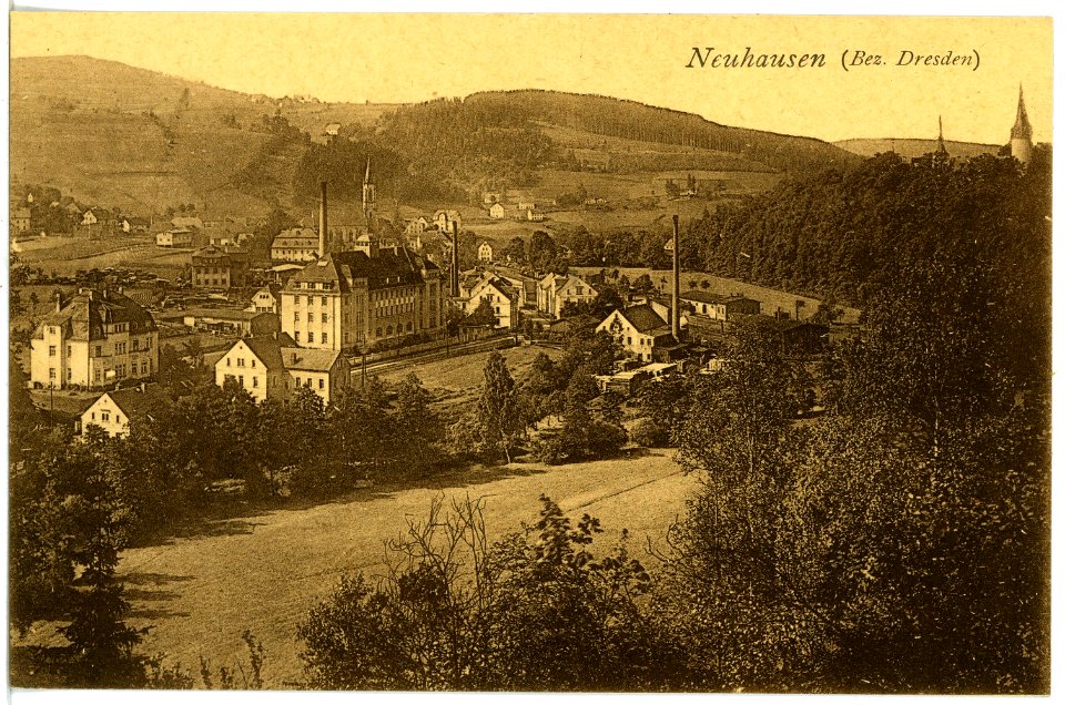 21124-Neuhausen-1919-Blick auf Neuhausen-Brück & Sohn Kunstverlag