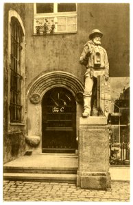 16490-Freiberg-1913-Bergmannfigur am Rathaus-Brück & Sohn Kunstverlag
