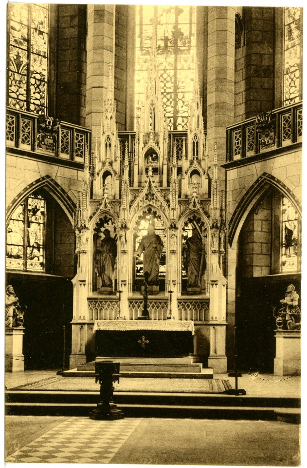 16775-Wittenberg-1913-Altarplatz in der Schloßkirche-Brück & Sohn Kunstverlag