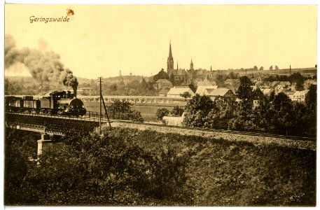 16615-Geringswalde-1913-Blick auf Geringswalde - Eisenbahnbrücke mit Güterzug-Brück & Sohn Kunstverlag