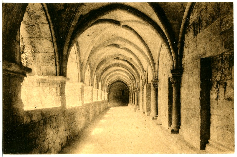 20957-Naumburg-1918-Kreuzgang im Dom-Brück & Sohn Kunstverlag
