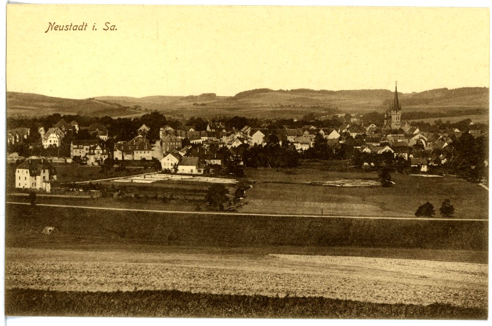 16868-Neustadt-1913-Blick auf Neustadt-Brück & Sohn Kunstverlag