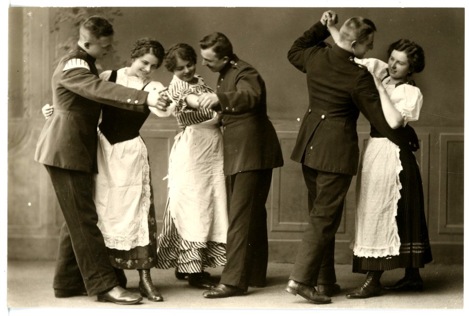 16080-Meißen-1913-Infanterie Tanzboden-Brück & Sohn Kunstverlag
