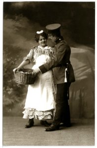 16071-Meißen-1913-Infanterie Wäschermädel-Brück & Sohn Kunstverlag