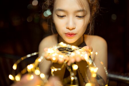Light led woman